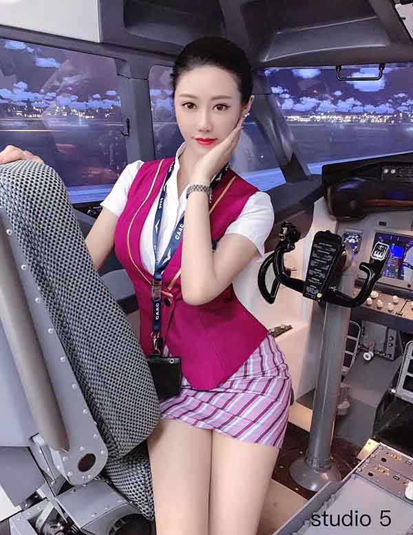 伦敦商务模特微信